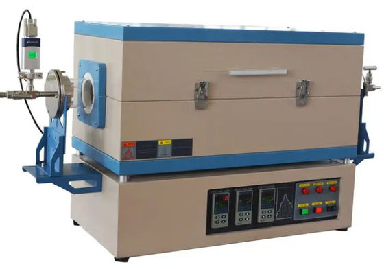 बहु तीन हीटिंग जोन उच्च तापमान ट्यूब फर्नेस 1200C लंबे जीवन